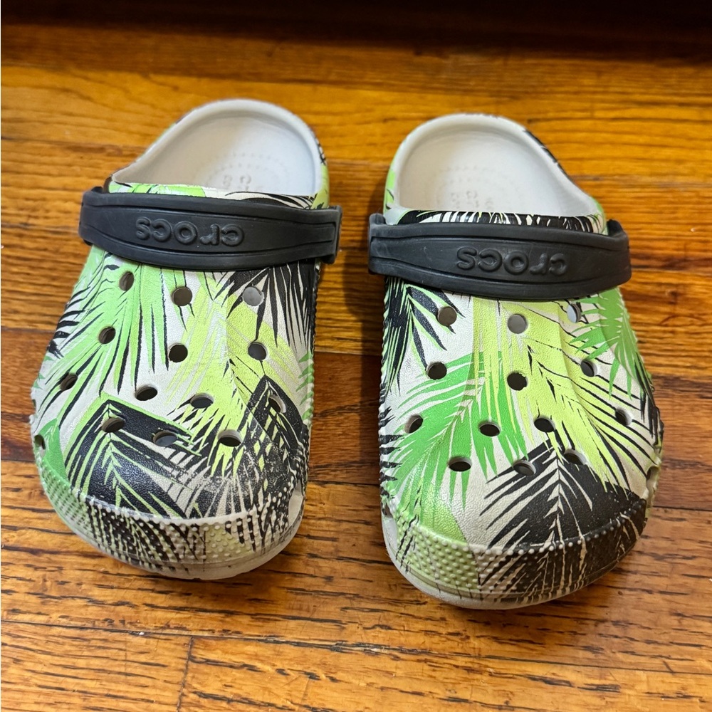 Crocs Kids' Green and Black Clogs